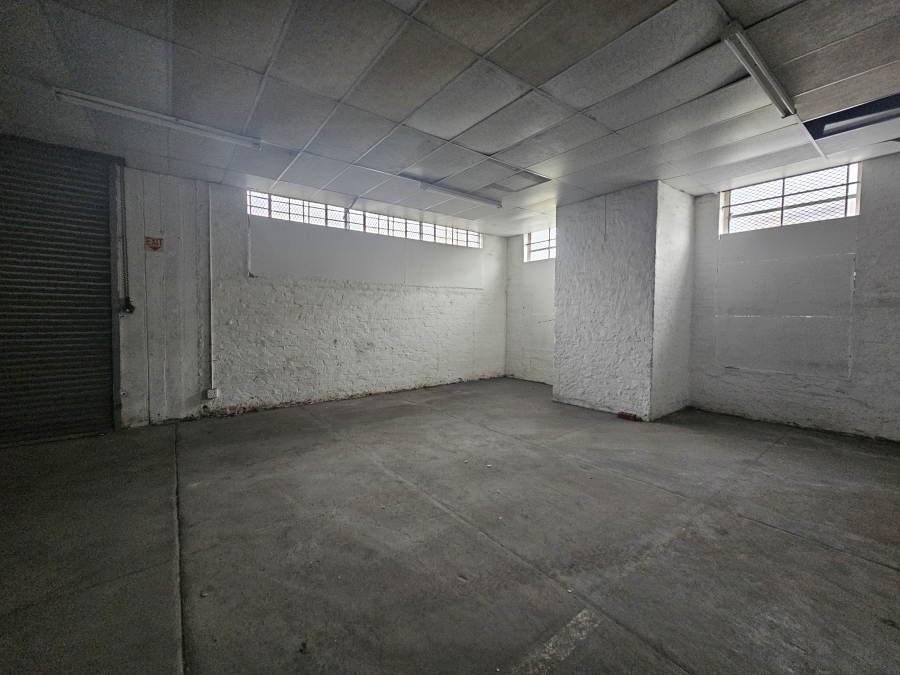 To Let commercial Property for Rent in East London Central Eastern Cape